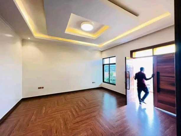 kibagabaga-5bedrooms-unfurnished-new-house-for-rent-at-1000usd-big-9