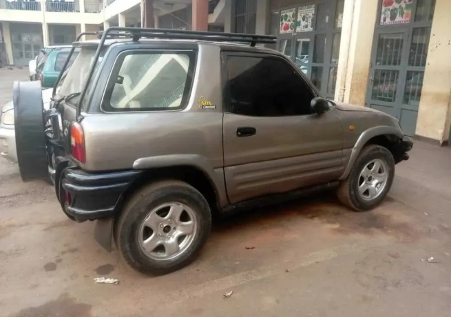 toyota-rav4-big-1