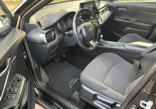 toyota-chry-hybrid-for-sale-big-2