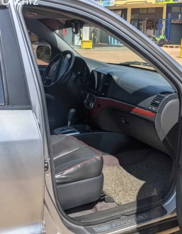 hyundai-santafe-big-0