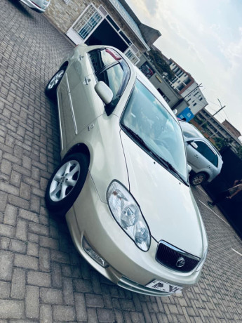 toyota-altis-big-2