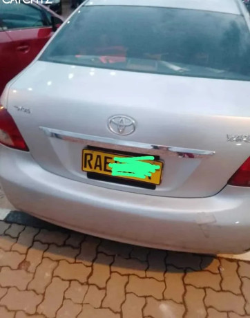 toyota-yaris-big-1
