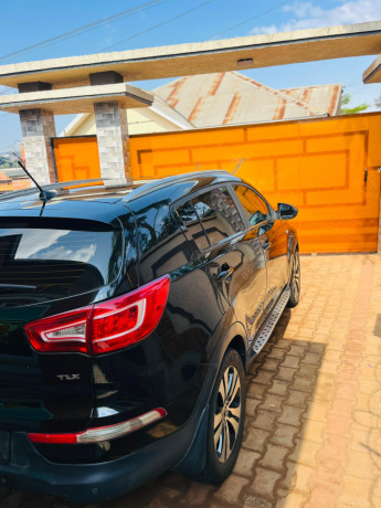 bere-353cm-kia-sportage-in-good-condition-is-available-for-sale-250780675812-big-1