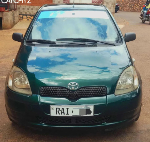 toyota-yaris-big-1