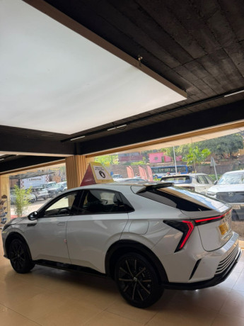 honda-ns2-2023-electric-vehicle-for-sale-big-2