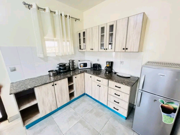 kiyovu-furnished-2bedrooms-house-for-rent-at-1200-in-good-location-big-3