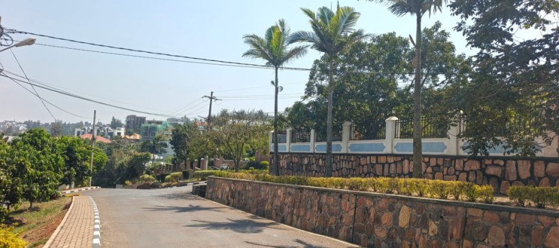 kibagabaga-located-plot-for-sale-200m-big-7