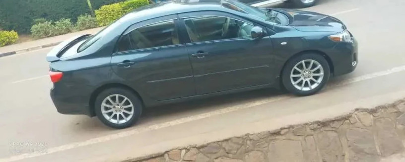 toyota-corolla-big-2