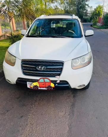 hyundai-santafe-big-1