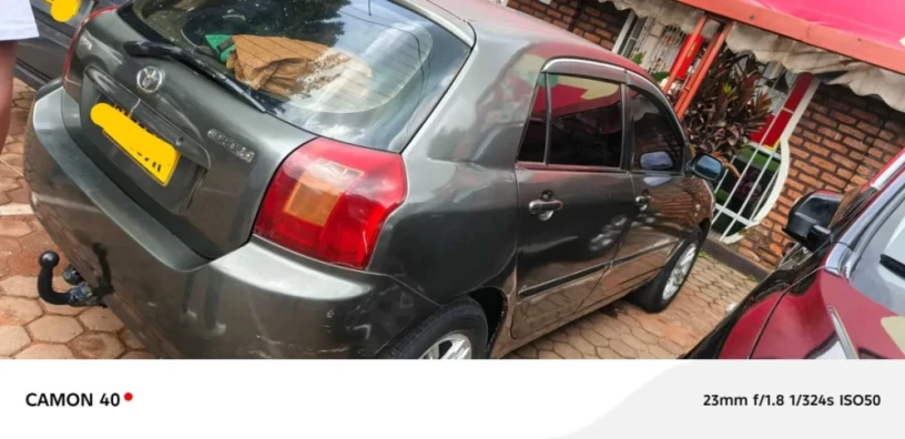 toyota-corolla-hatchback-manual-2002-for-sale-big-2
