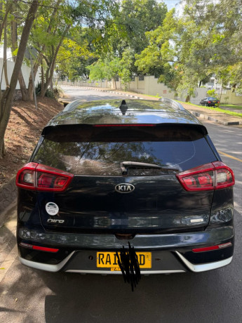 kia-niro-big-2