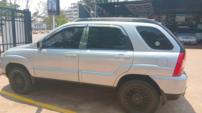 new-kia-sportage-2008-for-sale-big-1