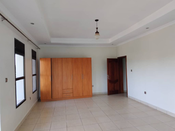 un-furnished-house-for-rent-in-gacuriro-big-6