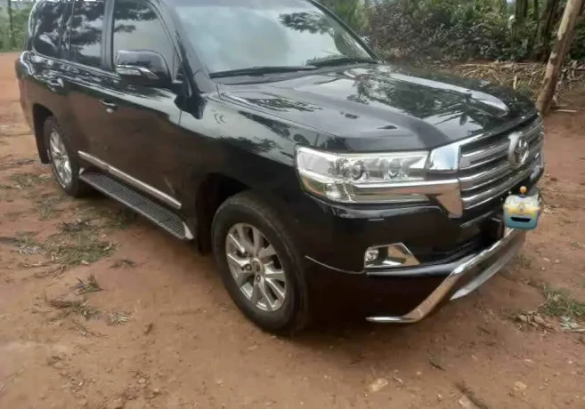 land-cruiser-vx-v8-automatic-2016-for-sale-big-2