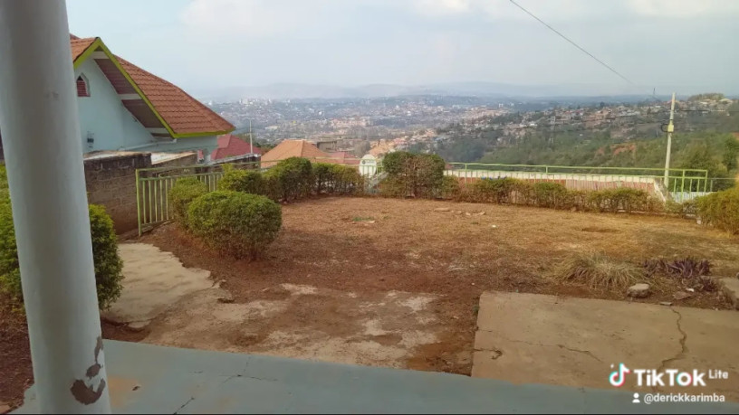 rebero-plot-for-sale-with-beautiful-views-big-3