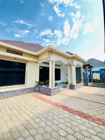 kigali-rwanda-house-for-rent-in-kagarama-big-0