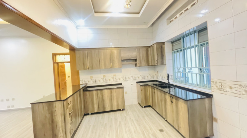 kibagabaga-5bedrooms-unfurnished-house-for-rent-at-1000usd-on-tarmac-road-big-5