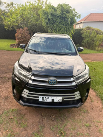 toyota-highlander-big-2