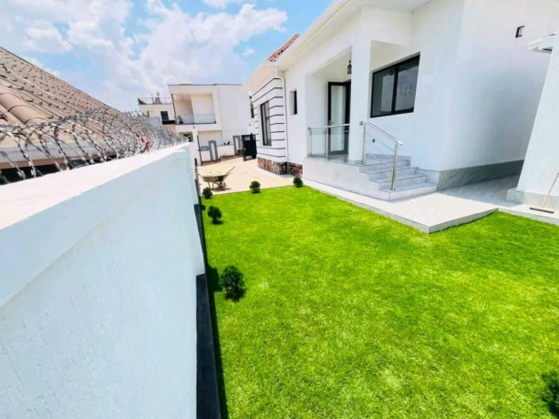 kimironko-kigali-gorgeous-house-sale-at-280millions-big-6
