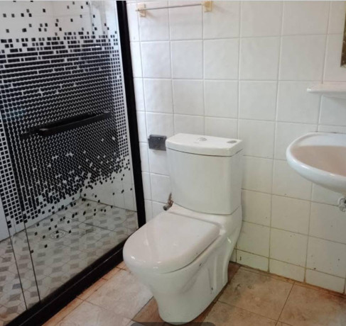 kigali-unfurnished-house-for-rent-in-umucyo-estate-big-9