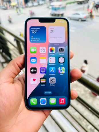 iphone-11-big-0