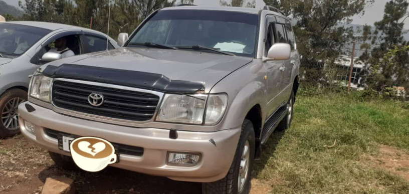 cr-10-land-cruiser-big-2