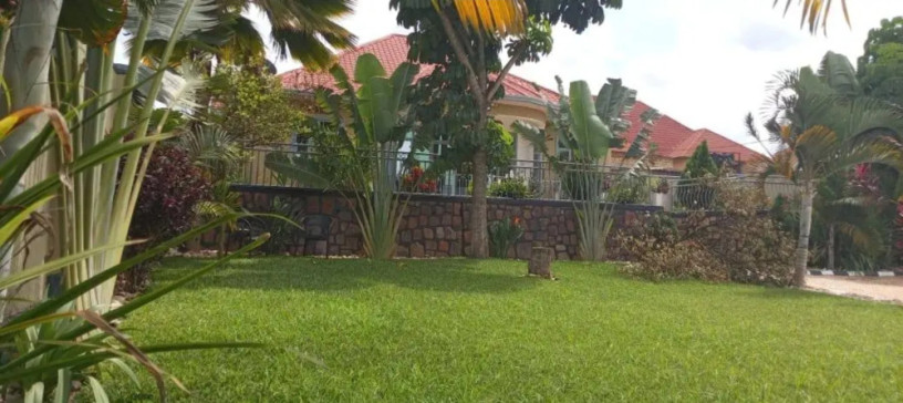 beautiful-house-for-sale-at-kanobme-big-1