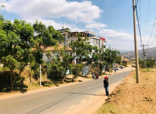 gisozi-residential-plot-for-sale-100million-big-2
