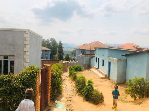 kagugu-plot-for-sale-big-2