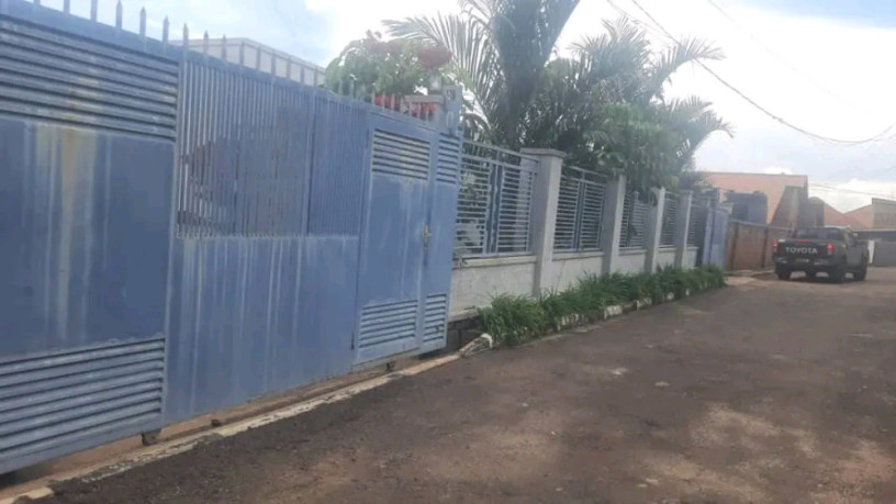 kabeza-fully-furnished-3bedrooms-house-for-rent-at-700-in-good-location-big-5