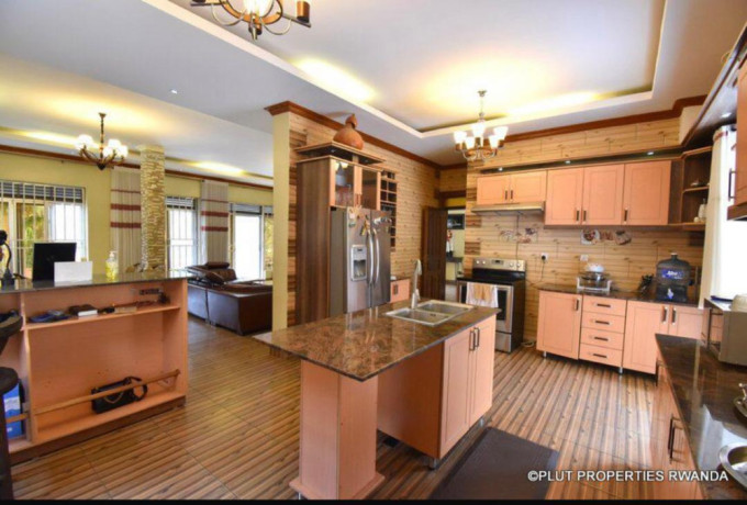 nice-full-furnished-house-for-rent-with-big-garden-in-nyarutarama-big-9