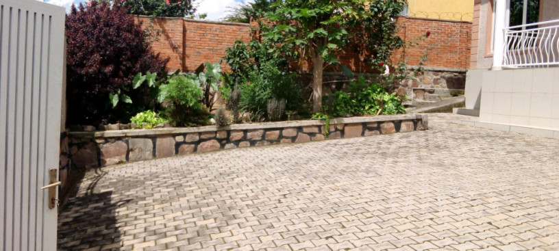 kigali-unfurnished-house-for-rent-in-kibagabaga-big-9
