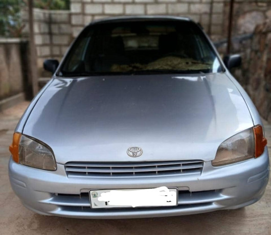 toyota-starlet-big-1