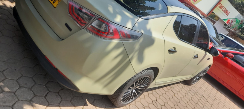 kia-k5-2014-good-condition-8500000-big-3