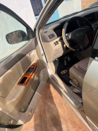 toyota-altis-big-2