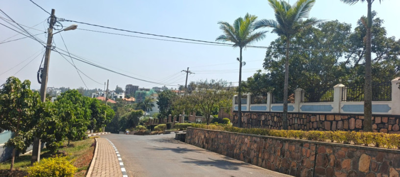 kibagabaga-located-plot-for-sale-200m-big-8