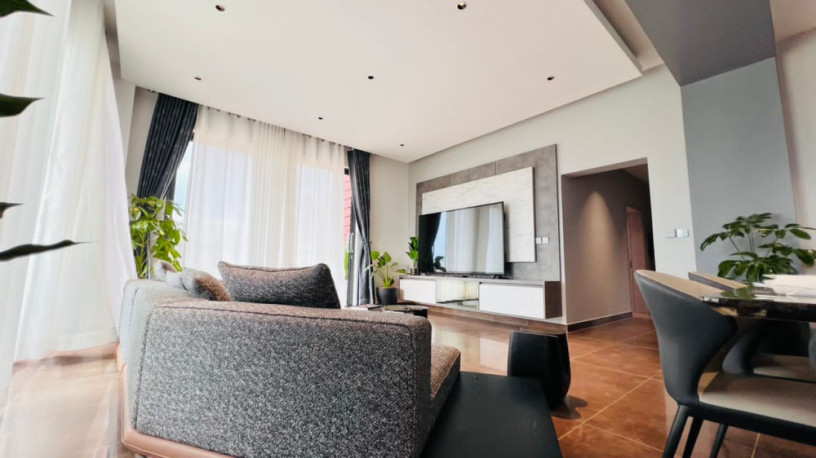 nyarutarama-golf-course-panoramic-views-high-stylish-modern-apartments-big-7