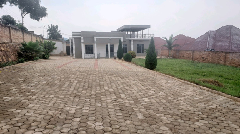 kigali-unfurnished-house-for-rent-in-kicukiro-big-3