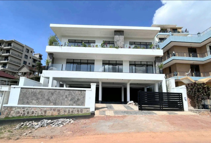 kibagabaga-amazing-biggest-villa-for-sale-at-420millions-tel-big-3