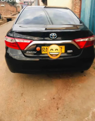 toyota-camry-big-0