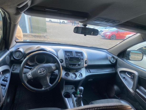 toyota-rav4-big-0