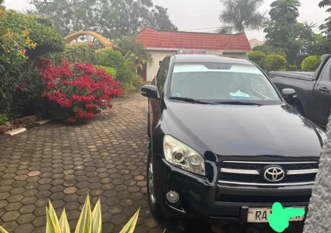 toyota-rav4-automatic-for-sale-big-1