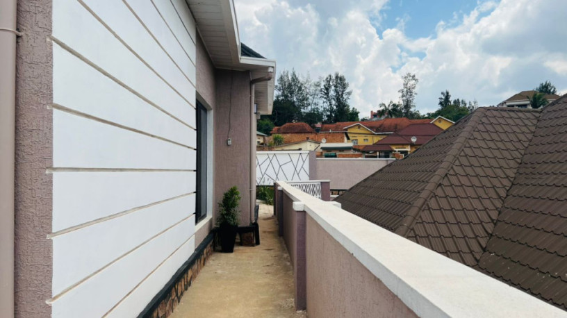 kibagabaga-very-cleaned-new-house-forsale-at-160million-big-9