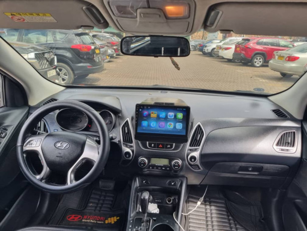 hyundai-tucson-big-2