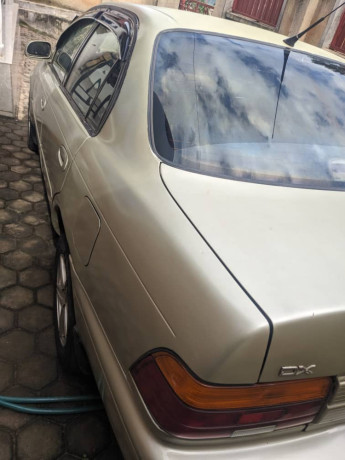 toyota-corolla-big-0