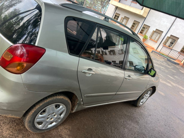 toyota-corolla-big-2