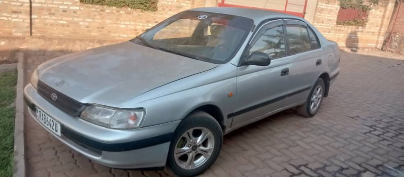 toyota-carinae-big-1