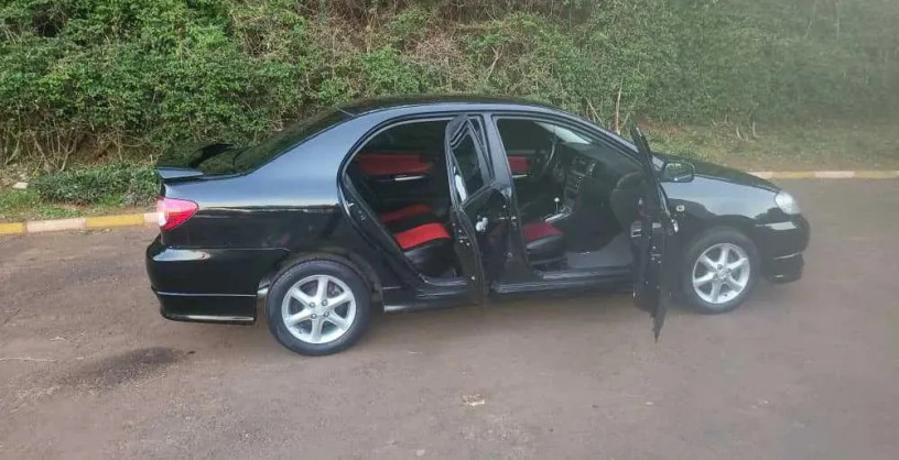 toyota-corolla-altis-2005-for-sale-big-1