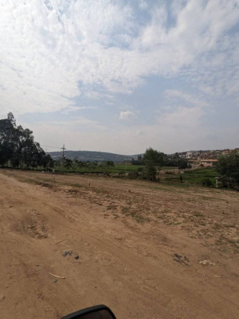 prime-land-for-sale-in-kagugu-multi-zone-development-opportunity-big-2