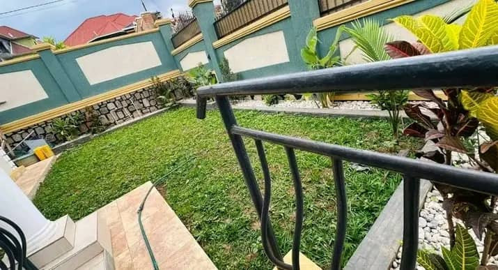 kimironko-kigali-gorgeous-house-for-sale-big-3